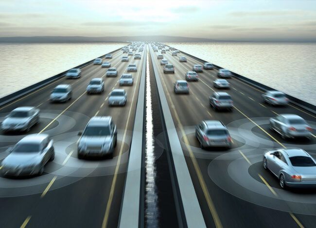 coche-conectado-carretera-conectada