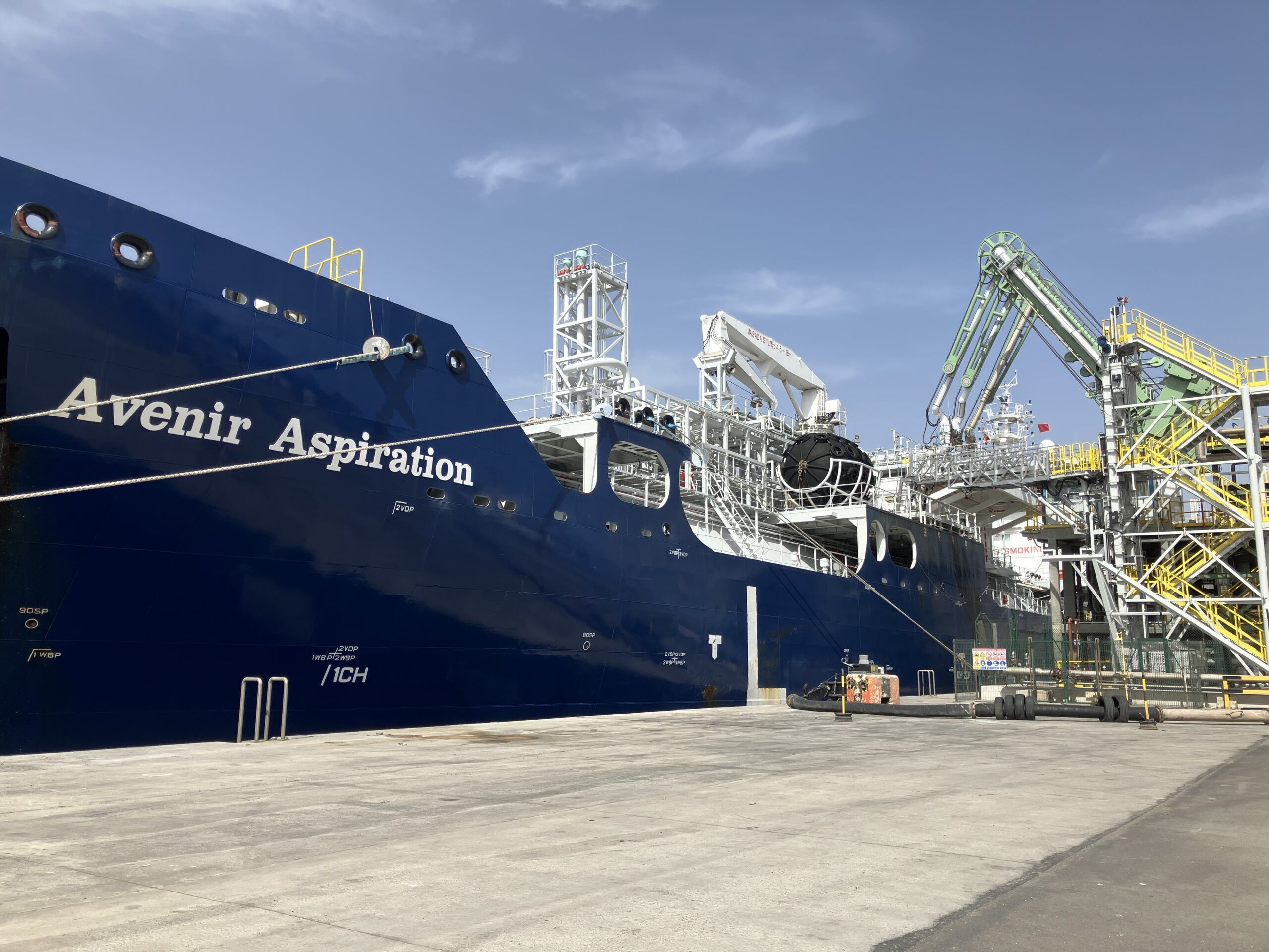 Primer abastecimiento barco a barco de bioGNL en España