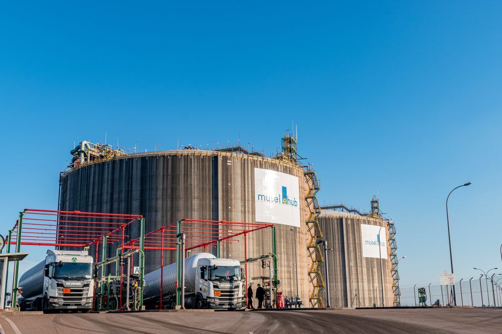 La terminal de Musel Energy Hub en el Puerto de Gijón, preparada para abastecer de BioGNL a barcos y cisternas
